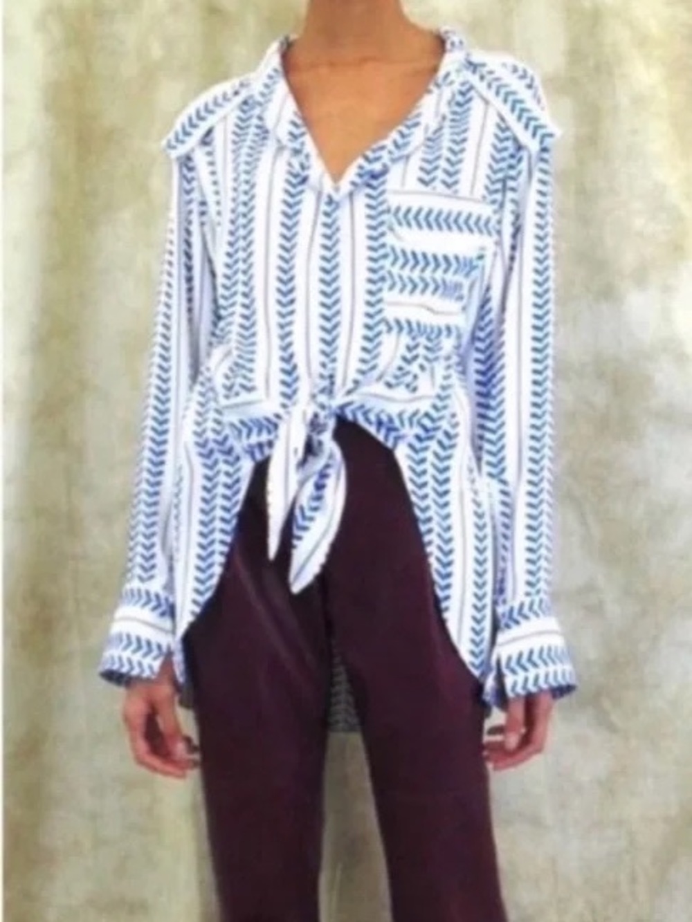 HELLESSY ERIN Blue Chevron-Print Tie-Waist Low High Heavy Viscose Blouse Stripe